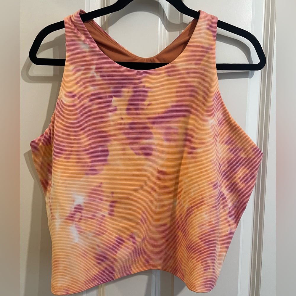 Athleta crop racerback workout tank.